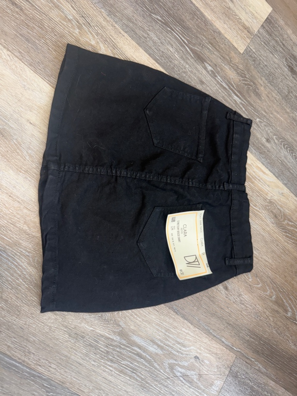 DV by Dolce Vita Black Clara Mini Denim Skirt, size 4 petite. - Picture 10 of 10